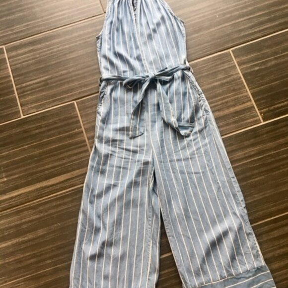FATE  tencel blue/white striped jumpsuit with tie up halter neck size small - Picture 7 of 13